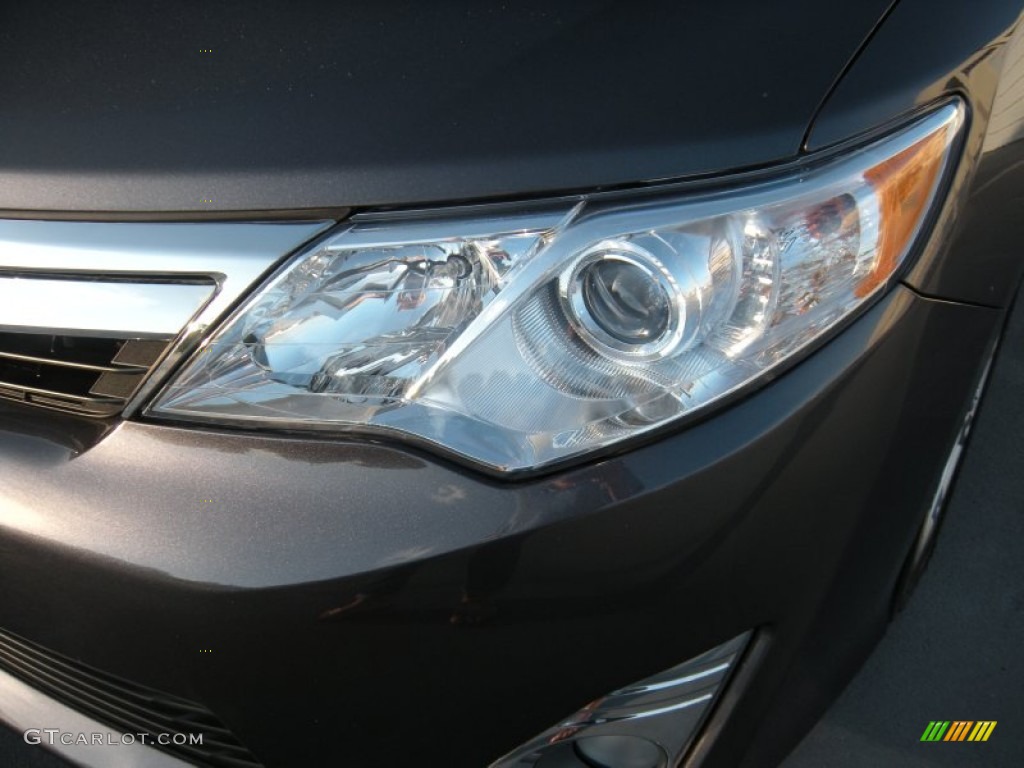 2014 Camry XLE - Magnetic Gray Metallic / Ash photo #9