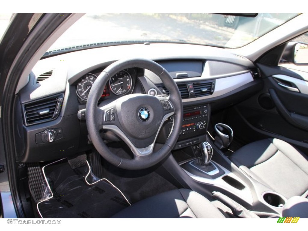 2014 X1 xDrive28i - Mineral Grey Metallic / Black photo #10