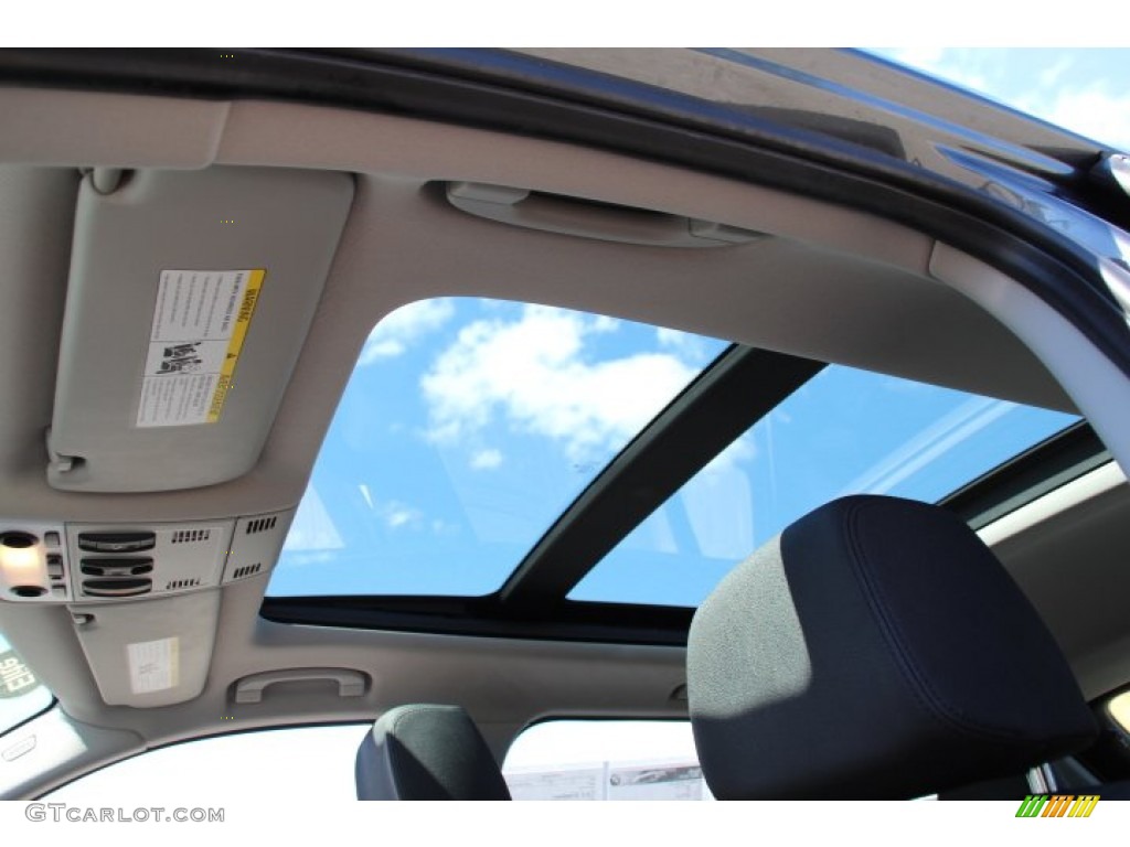 2014 X1 xDrive28i - Mineral Grey Metallic / Black photo #14