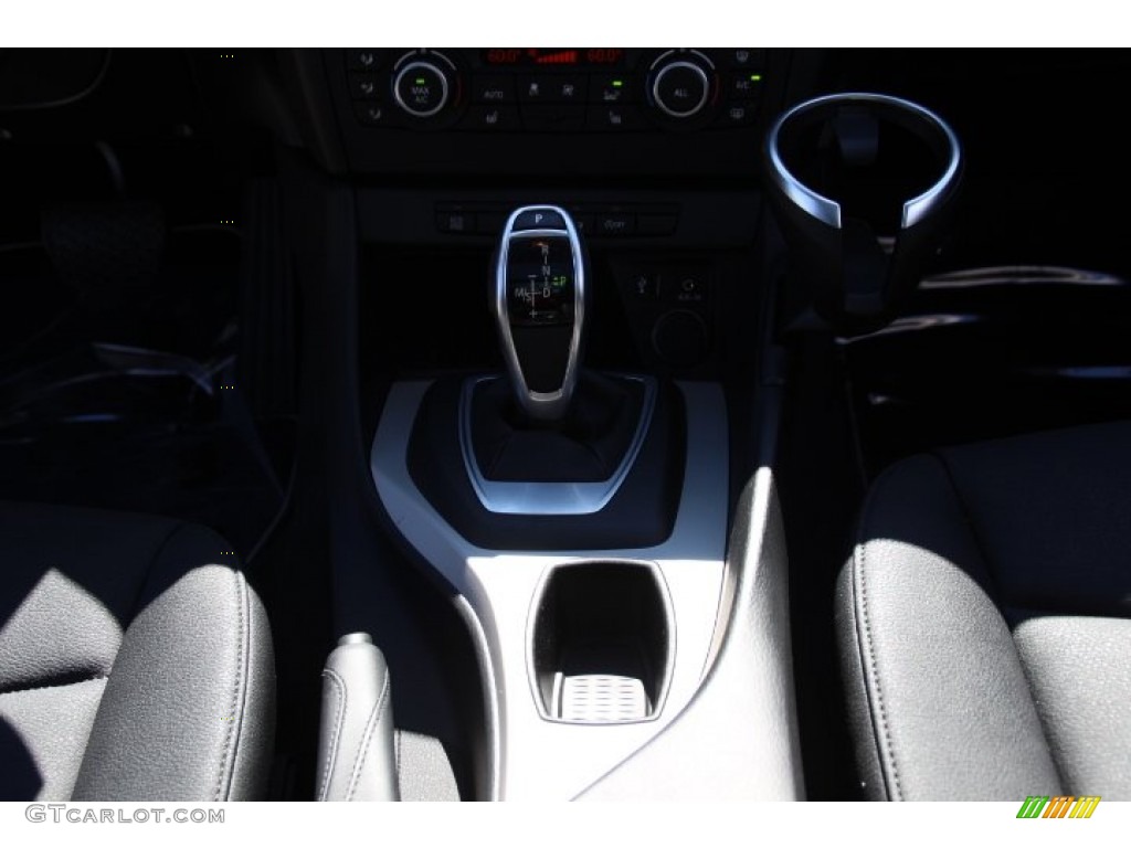 2014 X1 xDrive28i - Mineral Grey Metallic / Black photo #17