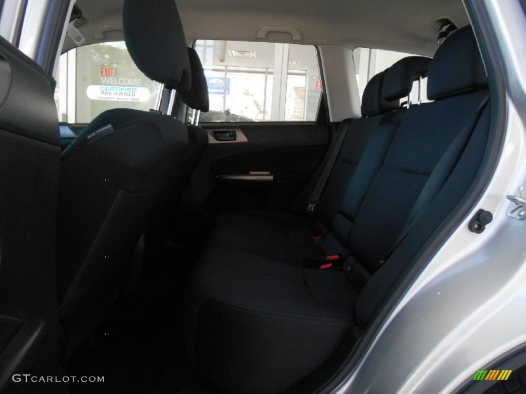 2011 Forester 2.5 X - Spark Silver Metallic / Platinum photo #8