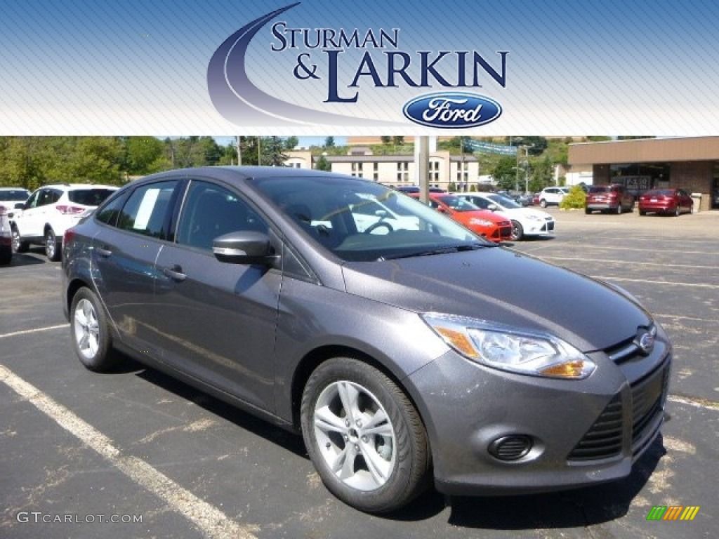 2014 Focus SE Sedan - Sterling Gray / Medium Light Stone photo #1