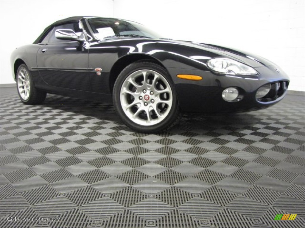 2002 XK XKR Convertible - Black / Cashmere photo #1