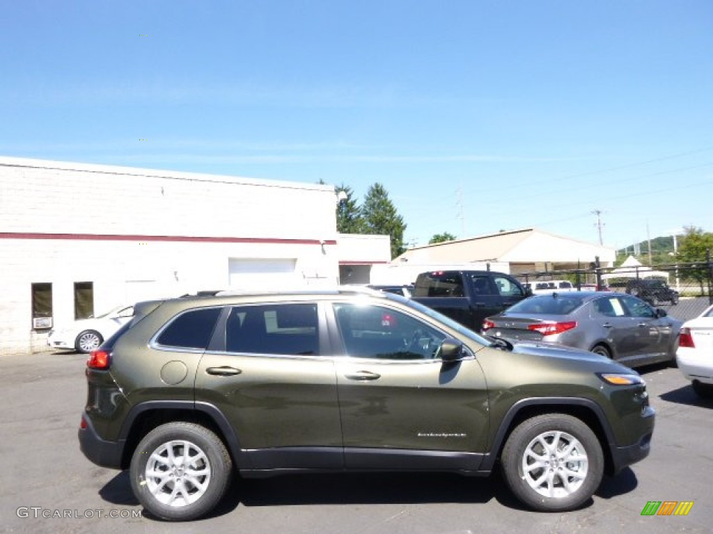 ECO Green Pearl 2015 Jeep Cherokee Latitude 4x4 Exterior Photo #96843188