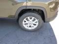 2015 ECO Green Pearl Jeep Cherokee Latitude 4x4  photo #9