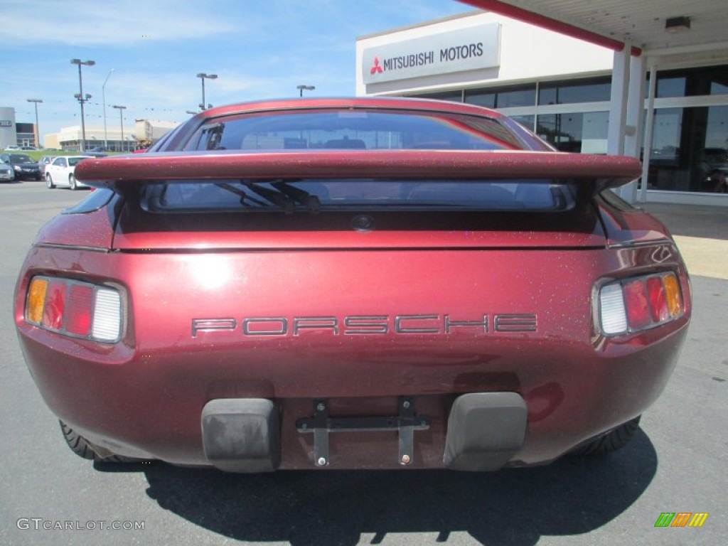 Garnet Red Metallic 1986 Porsche 928 S Exterior Photo #96845441