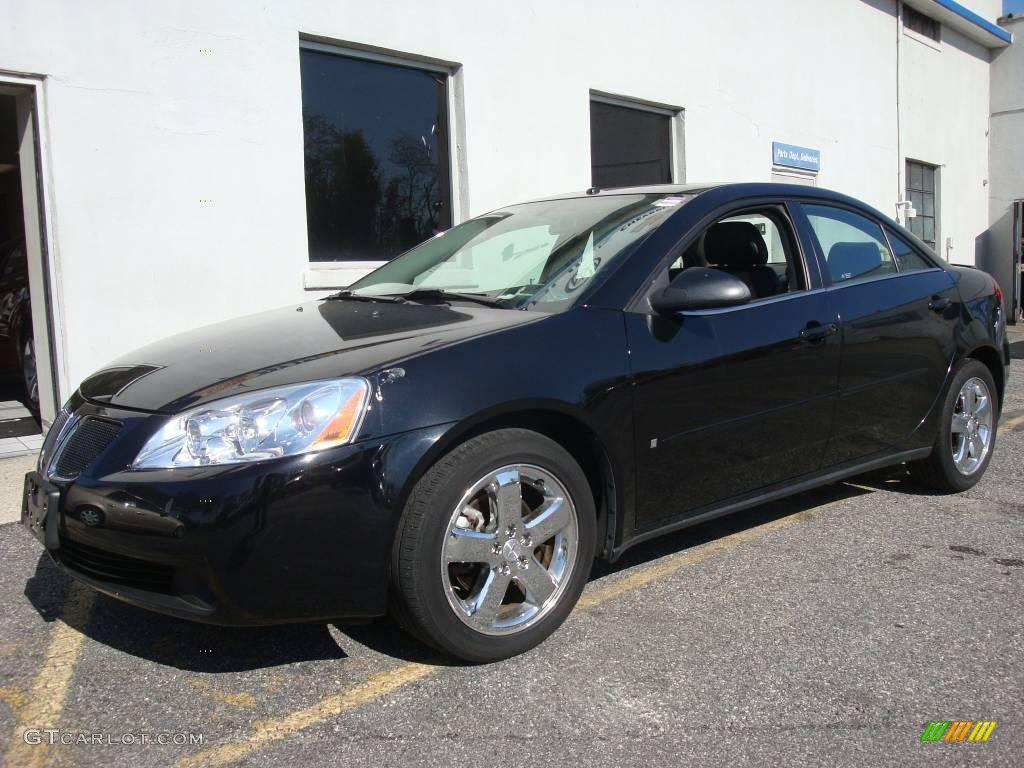 Black Pontiac G6