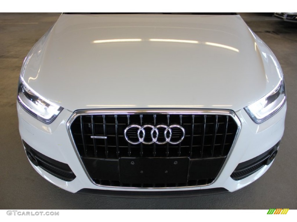 2015 Q3 2.0 TFSI Premium Plus quattro - Glacier White Metallic / Black photo #2