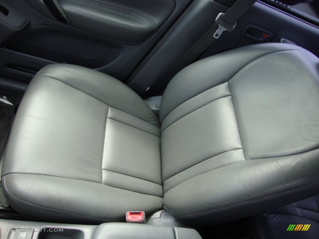 2002 RAV4  - Impulse Red / Gray photo #17