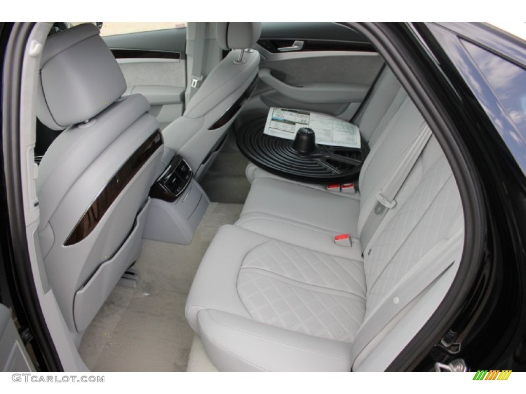 2015 Audi A8 3.0T quattro Rear Seat Photos