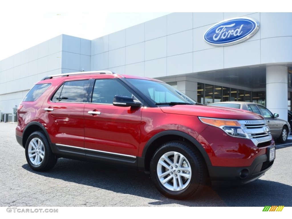 2015 Explorer XLT - Ruby Red / Charcoal Black photo #1