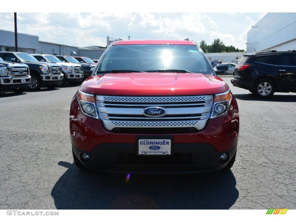 2015 Explorer XLT - Ruby Red / Charcoal Black photo #4