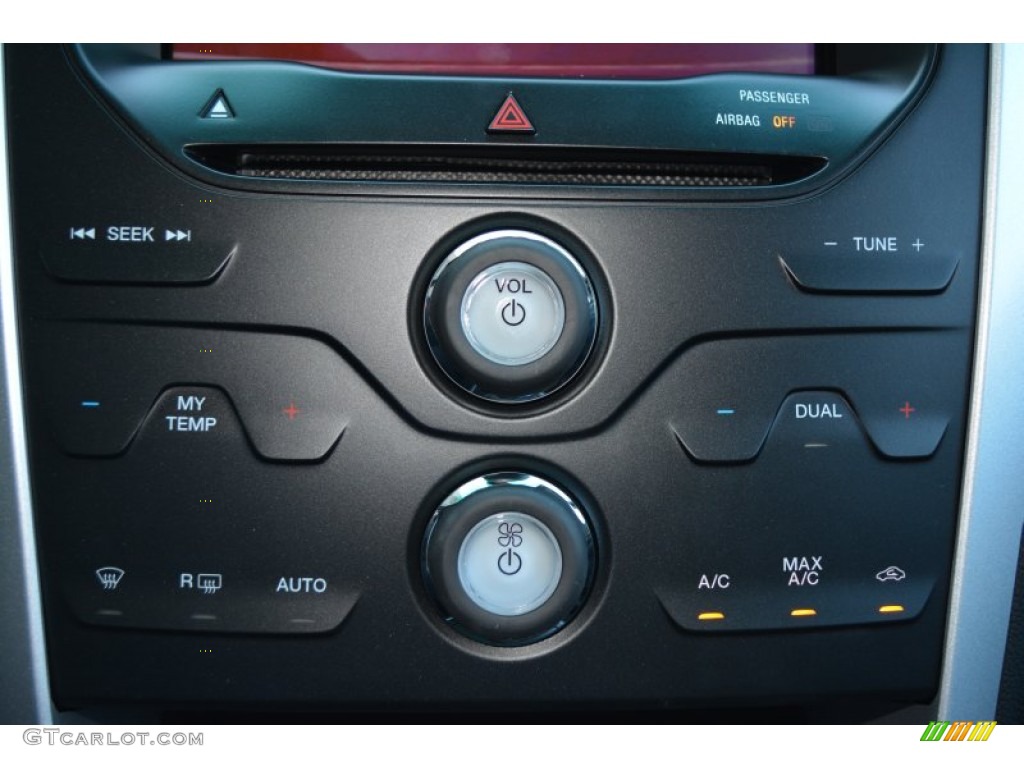 2015 Explorer XLT - Ruby Red / Charcoal Black photo #18
