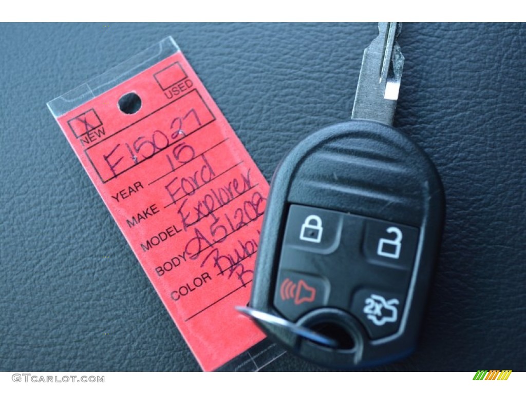 2015 Explorer XLT - Ruby Red / Charcoal Black photo #26