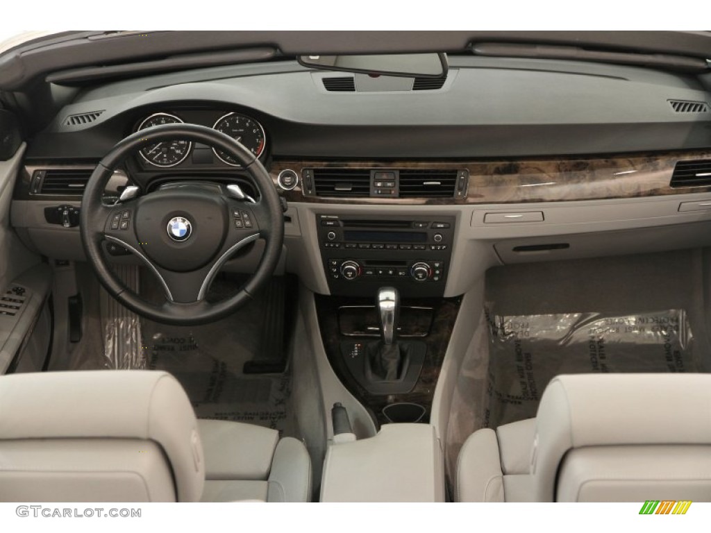 2009 3 Series 335i Convertible - Titanium Silver Metallic / Grey Dakota Leather photo #21