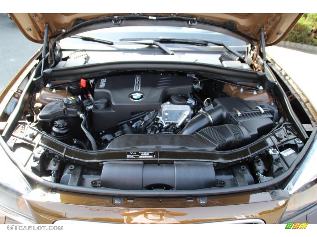 2014 BMW X1 xDrive28i Engine Photos