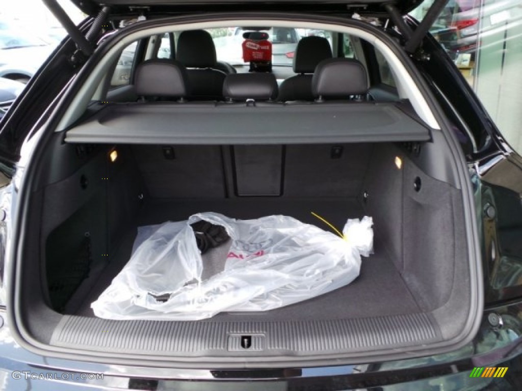 2015 Audi Q3 2.0 TFSI Premium Plus quattro Trunk Photo #96891085