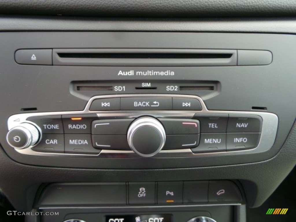 2015 Audi Q3 2.0 TFSI Prestige quattro Audio System Photos