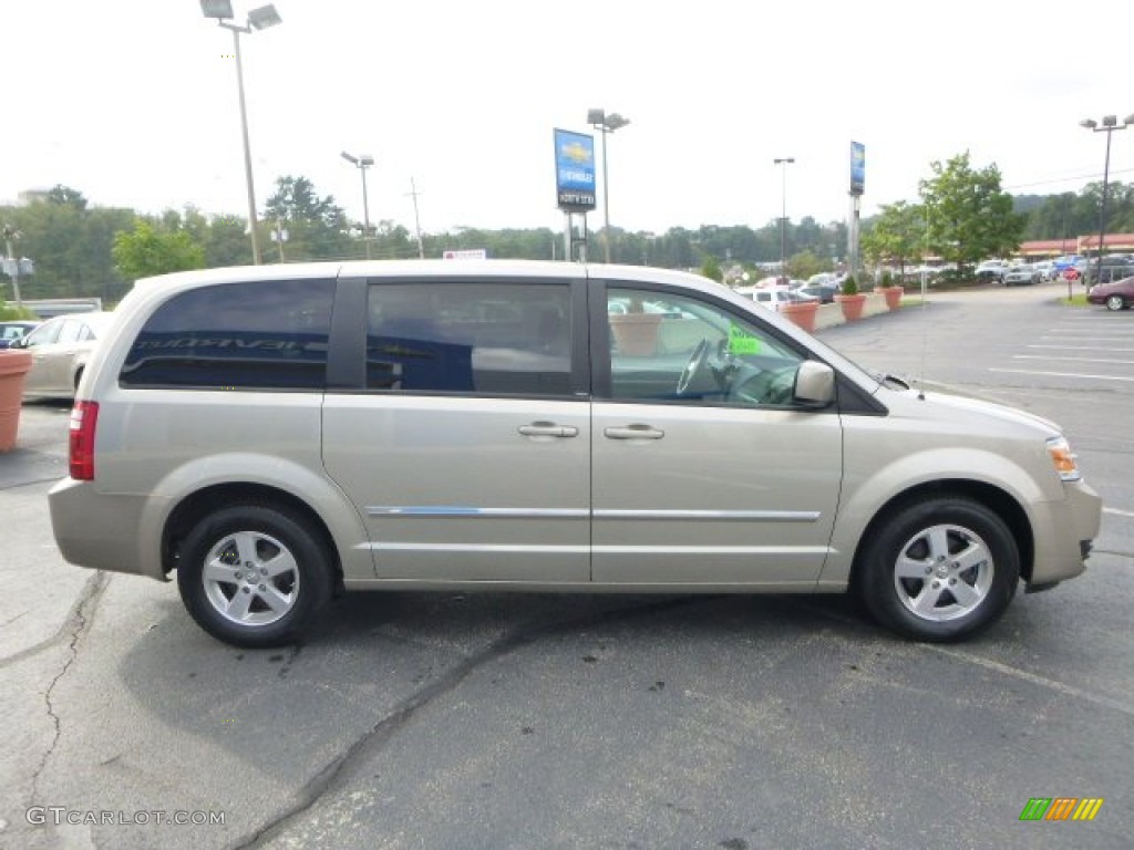 2008 Grand Caravan SXT - Light Sandstone Metallic / Dark Slate/Light Shale photo #6