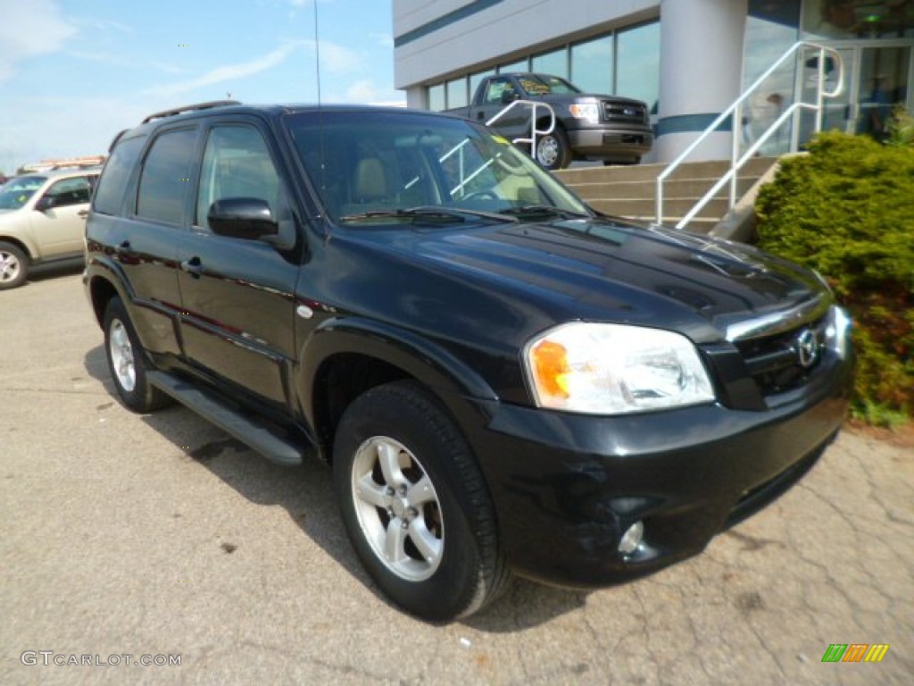 2005 Tribute s 4WD - Mystic Black / Medium Pebble Beige photo #2