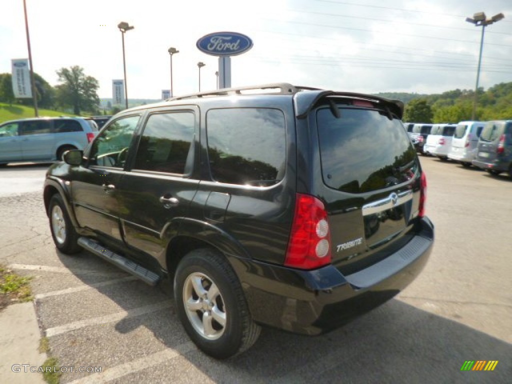 2005 Tribute s 4WD - Mystic Black / Medium Pebble Beige photo #5