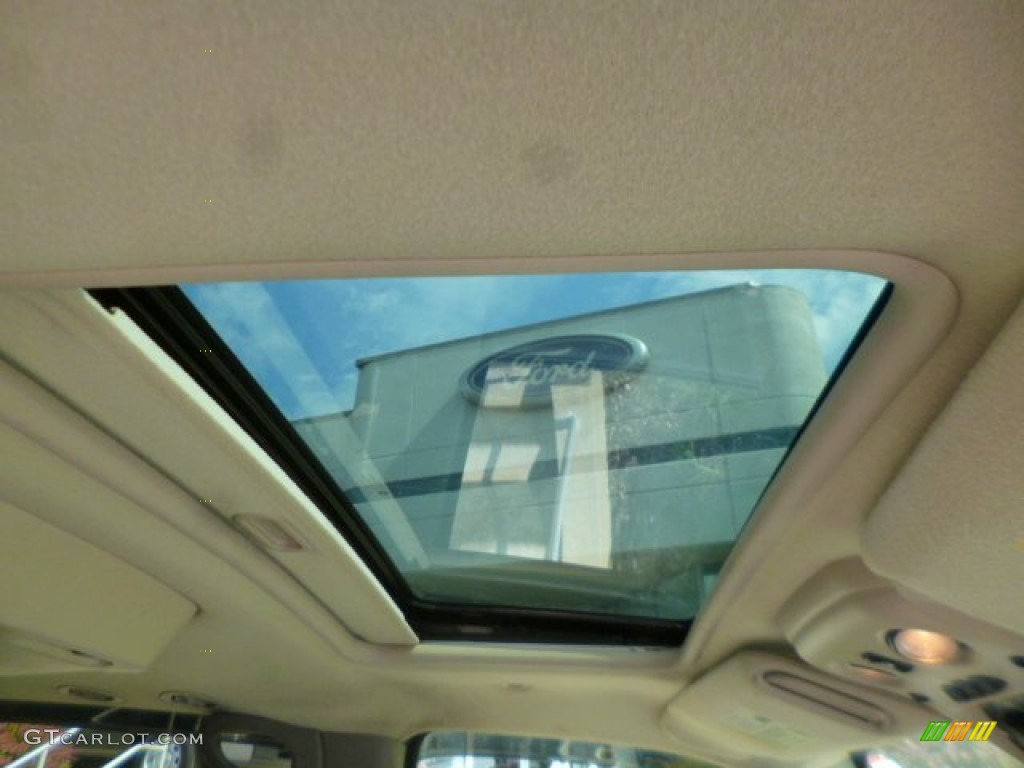 2004 Yukon XL 1500 SLT 4x4 - Silver Birch Metallic / Pewter/Dark Pewter photo #10