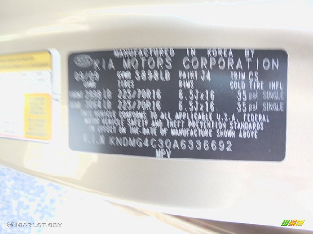 2010 Sedona LX - Cashmere Beige / Beige photo #24