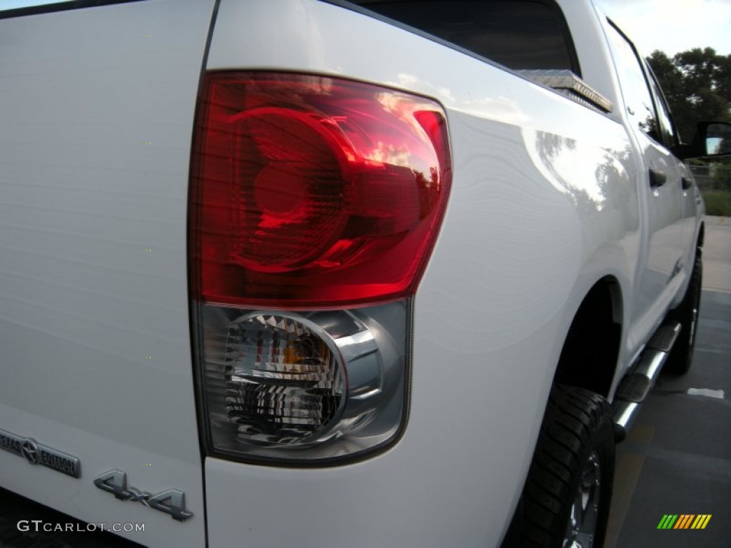 2008 Tundra SR5 CrewMax 4x4 - Super White / Graphite Gray photo #21