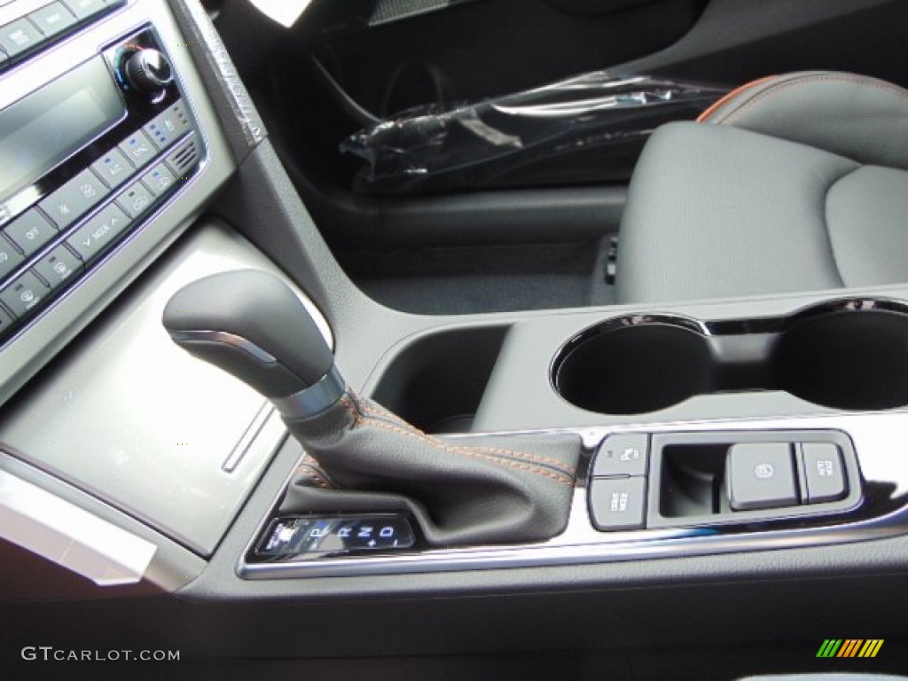 2015 Hyundai Sonata Sport 2.0T Transmission Photos