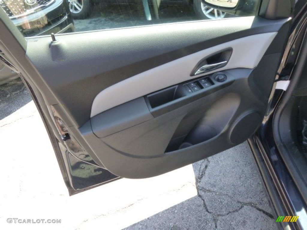 2014 Cruze LT - Atlantis Blue Metallic / Medium Titanium photo #11