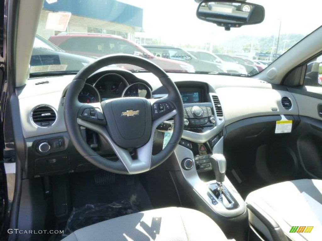2014 Cruze LT - Atlantis Blue Metallic / Medium Titanium photo #14