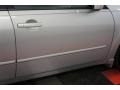 Liquid Silver Metallic - Maxima 3.5 SE Photo No. 53