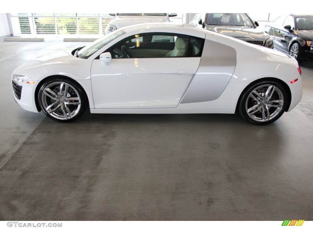 2015 R8 V8 - Ibis White / Luxor Beige photo #5