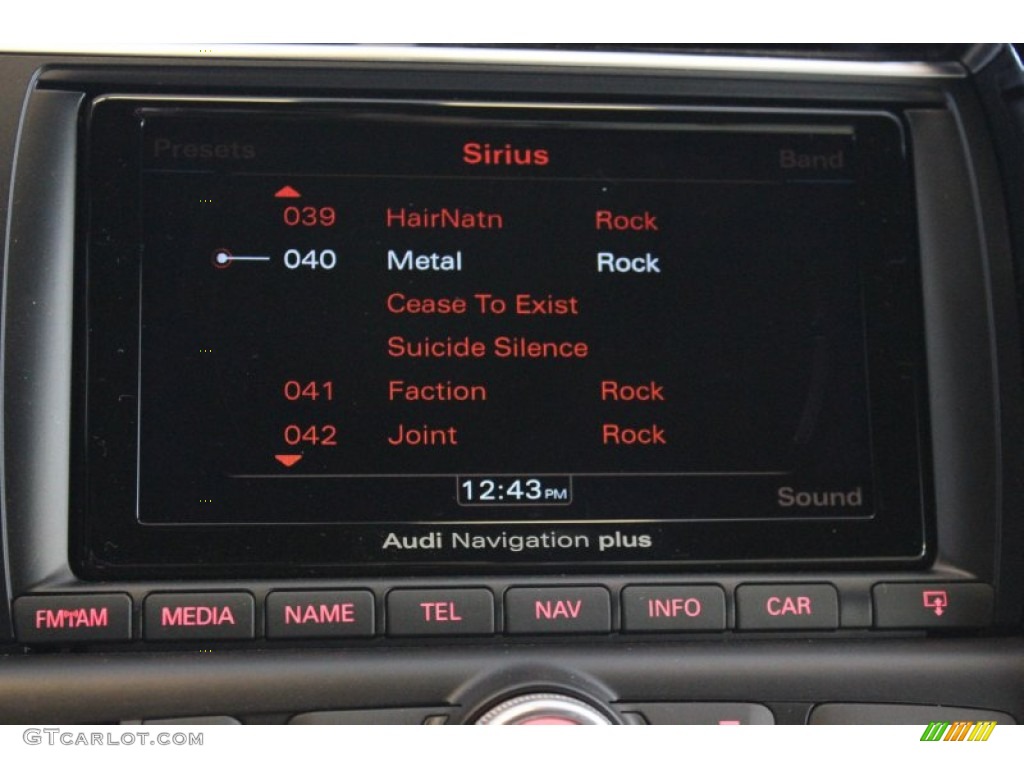 2015 R8 V8 - Ibis White / Luxor Beige photo #21