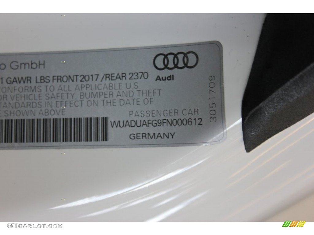 2015 R8 V8 - Ibis White / Luxor Beige photo #25