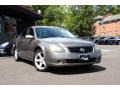 Coral Sand Metallic 2005 Nissan Altima 3.5 SE