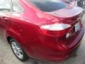 Ruby Red - Fiesta SE Sedan Photo No. 8
