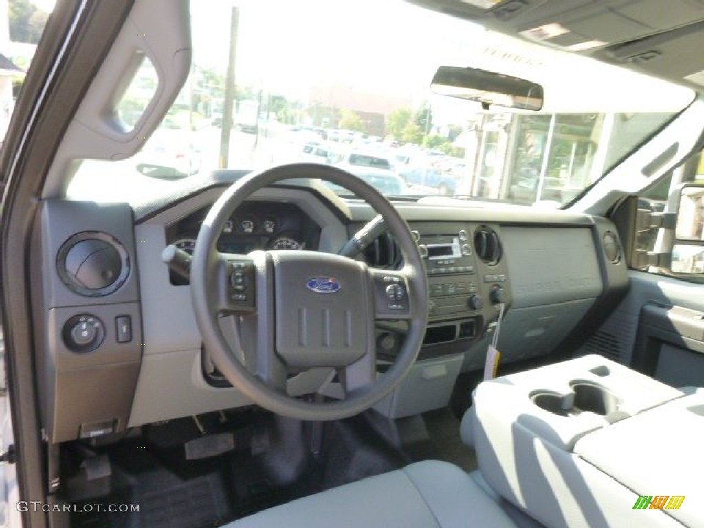 2015 F250 Super Duty XL Super Cab 4x4 - Oxford White / Steel photo #13