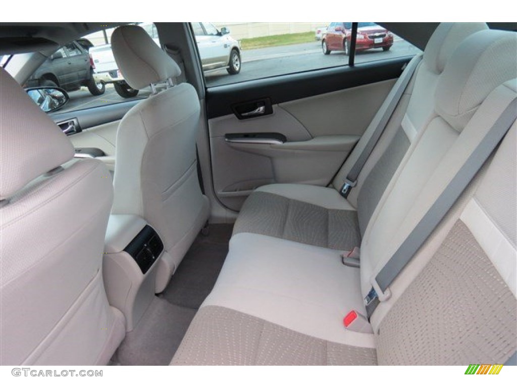 2013 Camry Hybrid XLE - Attitude Black Metallic / Light Gray photo #12