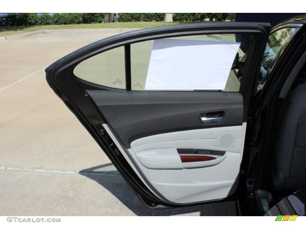 2015 TLX 2.4 Technology - Crystal Black Pearl / Graystone photo #12