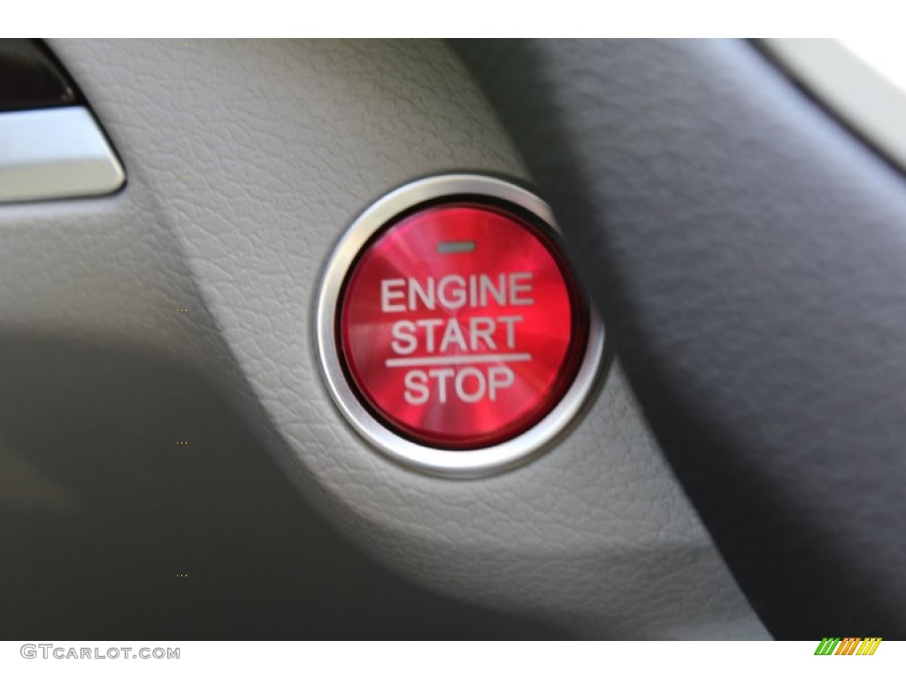 2015 Acura TLX 2.4 Technology Controls Photo #96943075