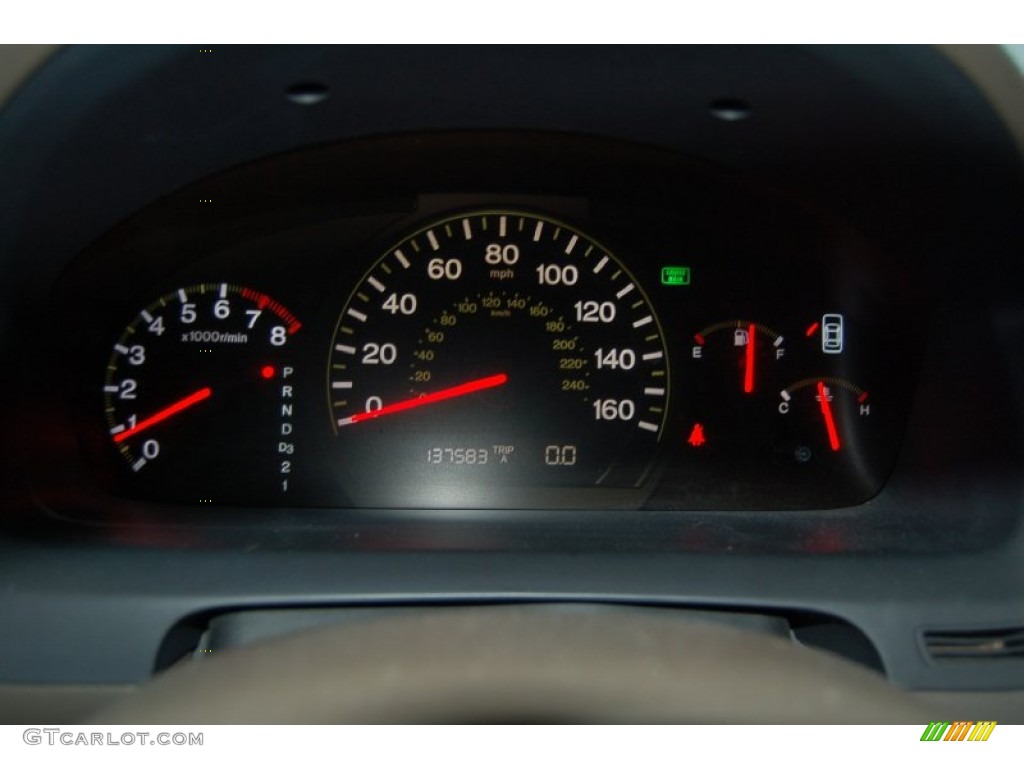 2004 Accord EX Sedan - Taffeta White / Ivory photo #37