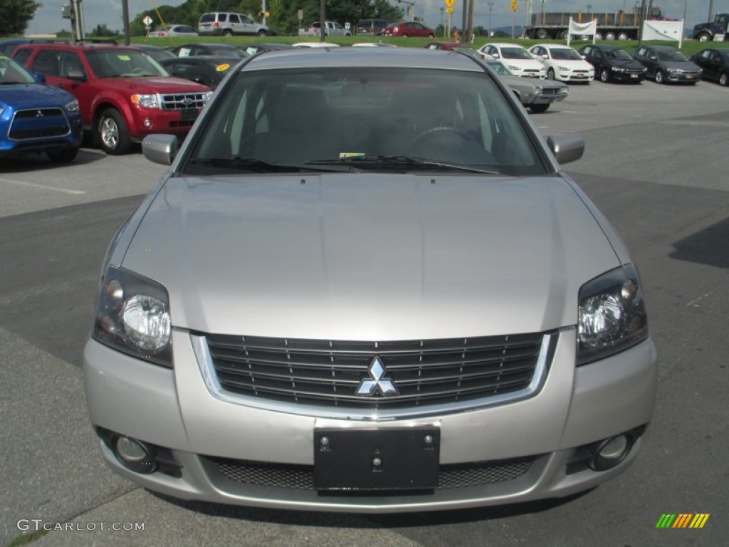 2011 Galant ES - Quick Silver / Medium Gray photo #2