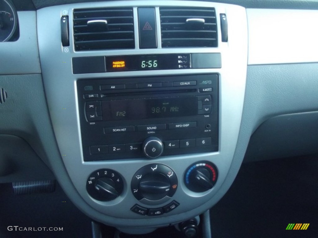 2008 Forenza  - Fantasy Black Metallic / Grey photo #18