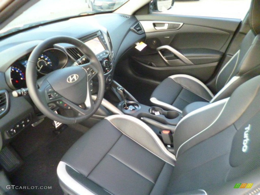 Black Interior 2015 Hyundai Veloster Turbo Photo #96981558