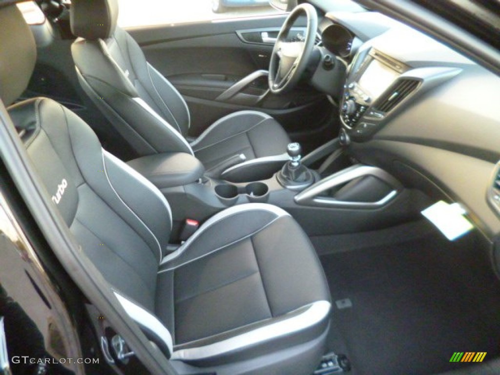Black Interior 2015 Hyundai Veloster Turbo Photo 96981834