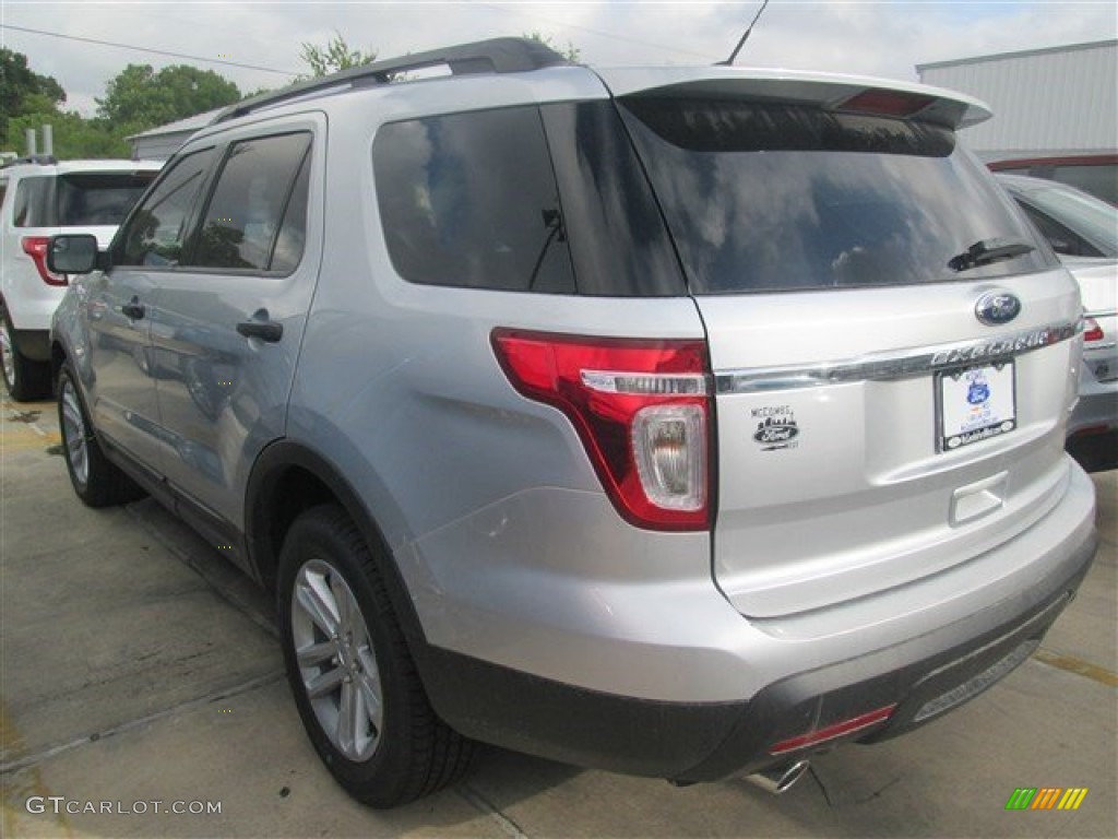2015 Explorer FWD - Ingot Silver / Medium Light Stone photo #7
