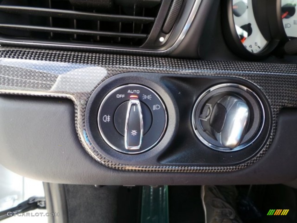 2015 Porsche 911 Turbo S Cabriolet Controls Photo #96986139