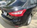 Tuxedo Black - Focus SE Sedan Photo No. 6
