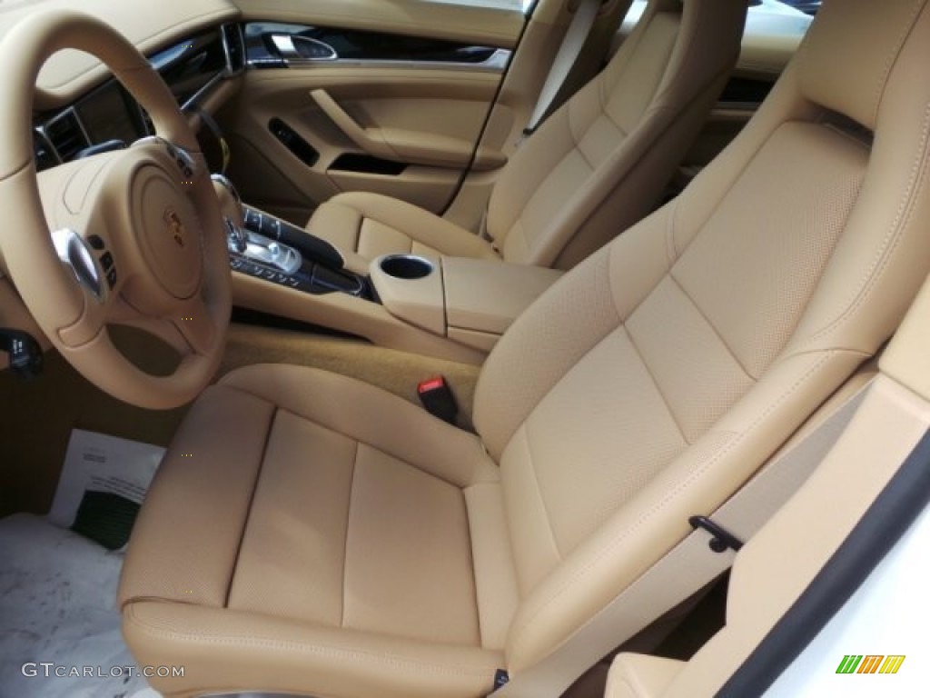 2015 Porsche Panamera S Front Seat Photo #96989397